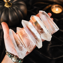 Load image into Gallery viewer, Lemurian Quartz Points, Lemurian Seed Quartz