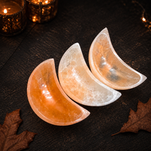 Load image into Gallery viewer, 4" PEACH Selenite MOON Bowl