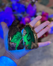 Load image into Gallery viewer, Volcano Agate Teardrop Freeform, UV Fluorescent Green Crystals