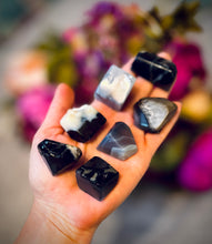 Load image into Gallery viewer, Volcano Agate Tumbled Freecubes, UV Green Fluorescent Minerals