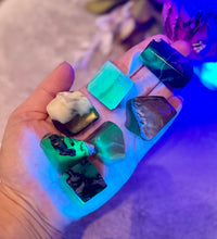 Load image into Gallery viewer, Volcano Agate Tumbled Freecubes, UV Green Fluorescent Minerals