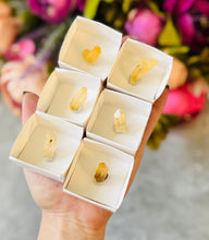 Load image into Gallery viewer, Golden Quartz from Switzerland