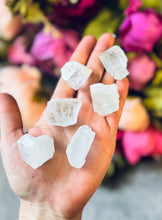 Load image into Gallery viewer, Aquamarine Specimens