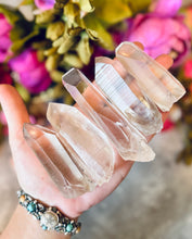 Load image into Gallery viewer, Lemurian Quartz Points, Lemurian Seed Quartz