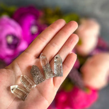 Load image into Gallery viewer, Rutilated Quartz Mini Towers, Tiny Rutile Quartz Points