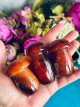 Load image into Gallery viewer, Carnelian Crystal Mushroom