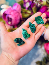 Load image into Gallery viewer, fibrous malachite