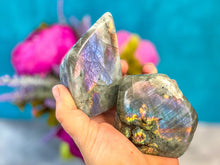 Load image into Gallery viewer, Rainbow Labradorite crystal Freeform