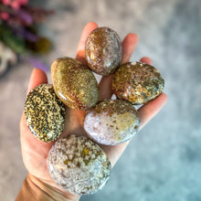 Load image into Gallery viewer, Ocean Jasper Palmstones