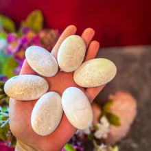 Load image into Gallery viewer, Scolecite Palmstones, Polished Scolecite