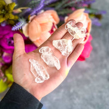 Load image into Gallery viewer, FADEN Tabby Quartz Specimens