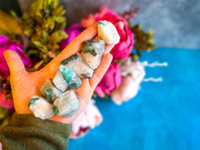 Load image into Gallery viewer, Raw Emerald Specimens