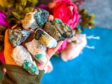 Load image into Gallery viewer, Raw Emerald Specimens