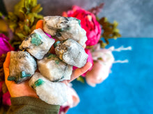 Load image into Gallery viewer, Raw Emerald Specimens