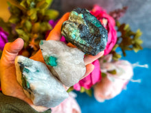 Load image into Gallery viewer, Raw Emerald Specimens