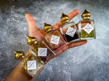 Load image into Gallery viewer, Crystal Infused 5 Perfume Oil Gift Set