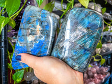 Load image into Gallery viewer, LABRADORITE free form
