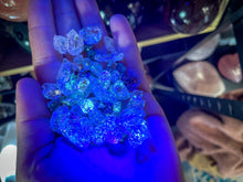 Load image into Gallery viewer, RARE Golden Enhydro Quartz PETROLEUM QUARTZ