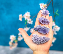 Load image into Gallery viewer, Purple Grape Agate