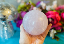 Load image into Gallery viewer, Rose Quartz Sphere