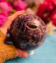 Load image into Gallery viewer, 3 1/2" Chevron Amethyst Sphere