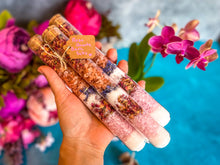 Load image into Gallery viewer, Goddess Rose Quartz Bath Salts in Glass Vials