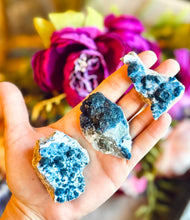 Load image into Gallery viewer, blueberry fluorite from Inner Mongolia
