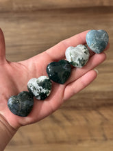 Load image into Gallery viewer, 3 cm Crystal Hearts for Valentines Day, Rose Quartz, Moss Agate, Amethyst, Tigers Eye, Rhodochrosite, Black Obsidian
