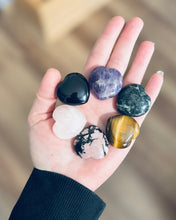 Load image into Gallery viewer, 3 cm Crystal Hearts for Valentines Day, Rose Quartz, Moss Agate, Amethyst, Tigers Eye, Rhodochrosite, Black Obsidian
