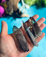 Load image into Gallery viewer, Smoky Lumurian Quartz Points, Lemurian Seed Quartz
