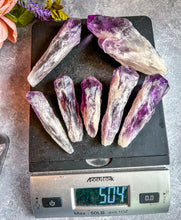 Load image into Gallery viewer, Bulk Small Dragontooth Amethyst Spears, 500 Grams, Bahia Amethyst Point, elestial Amethyst
