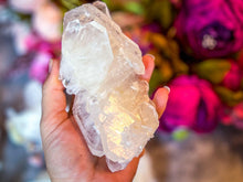 Load image into Gallery viewer, FADEN Tabby quartz
