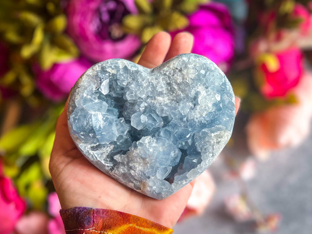 BEAUTIFUL Celestite Heart for Mother's Day Gifts