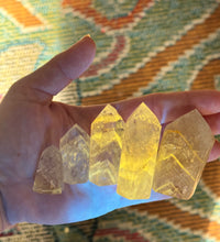 Load image into Gallery viewer, Phantom Powellite UV Reactive Towers – Quartz &amp; Light Amethyst from Bahia, Brazil
