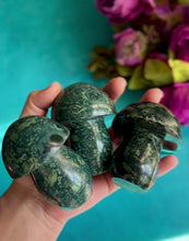 Load and play video in Gallery viewer, Kambaba Jasper Crystal Mushroom
