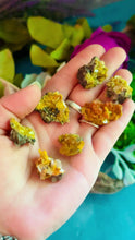Load and play video in Gallery viewer, Wulfenite Specimens from Arizona, Thumbnail Specimens
