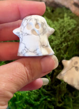 Load and play video in Gallery viewer, Howlite Crystal Ghost – Halloween Figurine, Halloween Decor
