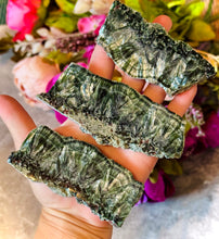 Load image into Gallery viewer, Seraphinite Slices, Serephinite Slabs
