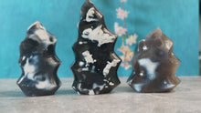 Load and play video in Gallery viewer, Orca Agate Crystal Flame 400-999 Grams
