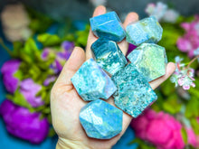 Load image into Gallery viewer, Moss Agate Shapes
