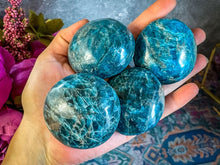 Load image into Gallery viewer, tumbled blue apatite palm stone
