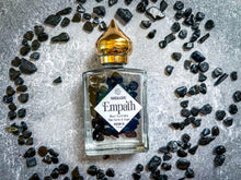 Load image into Gallery viewer, Crystal Infused 5 Perfume Oil Gift Set
