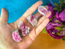 Load image into Gallery viewer, Raw Cobaltoan Calcite
