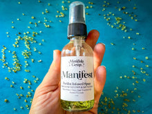 Load image into Gallery viewer, Crystal Infused Green Sage Spray for MANIFESTATION with Peridot and Garden Sage essential oil
