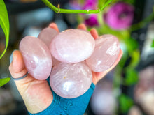 Load image into Gallery viewer, Rose Quartz Crystal Palm Stones
