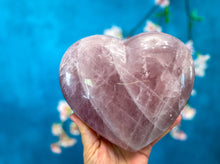 Load image into Gallery viewer, BEAUTIFUL Rose Quartz heart
