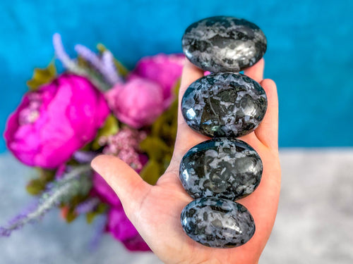 INDIGO GABBRO palm stones