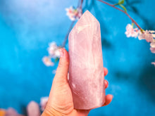 Load image into Gallery viewer, Rose Quartz tower
