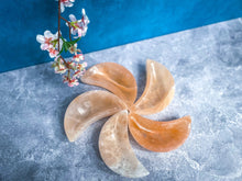 Load image into Gallery viewer, 4&quot; PEACH Selenite MOON Bowl
