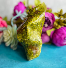 Load image into Gallery viewer, Green Opal Flame
